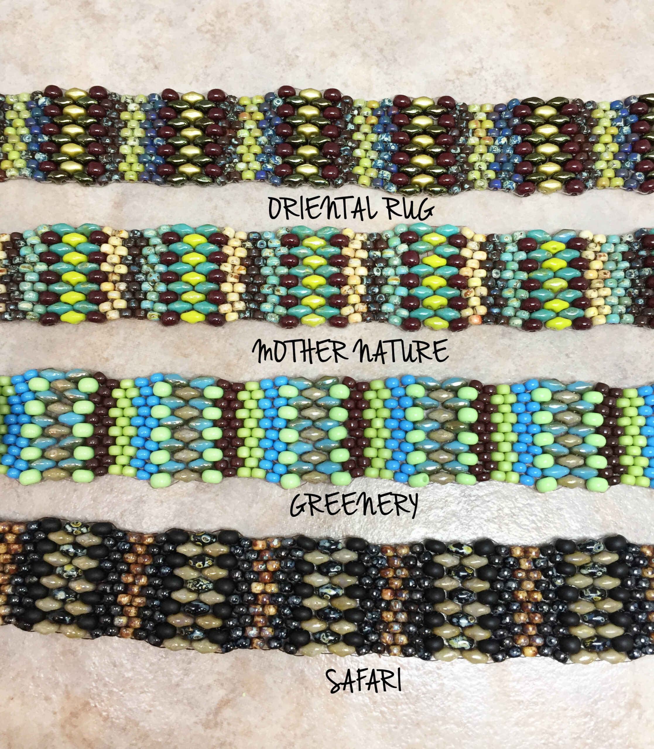 Bracelet Cuff Beaded Peyote Stitch - Pantone Greenery Kale Lapis - Mother Earth collection - Image 6