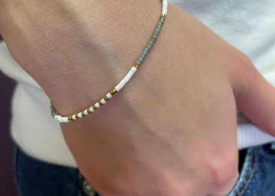 Delicate Bead Bracelet Stretch Beaded Delica Single gold Fatigues Geometric